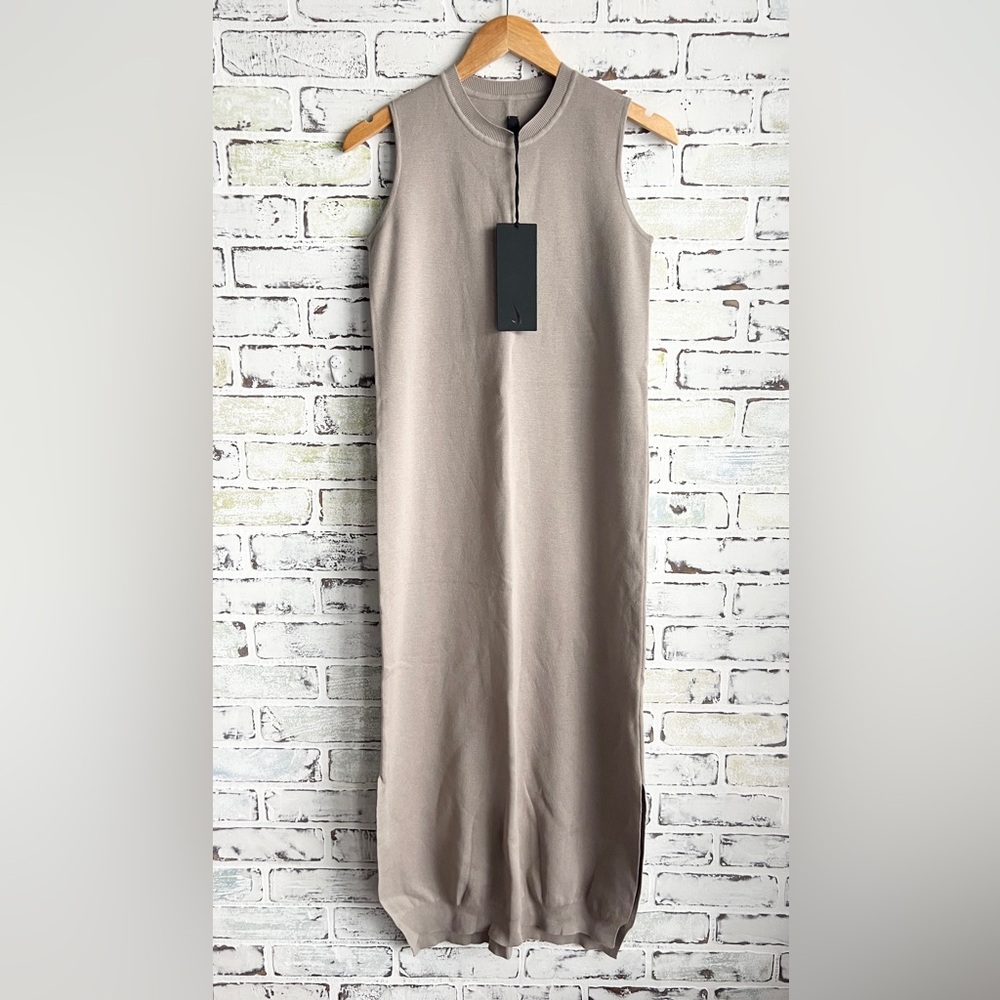 Nike ESC Women's Dress Size XS